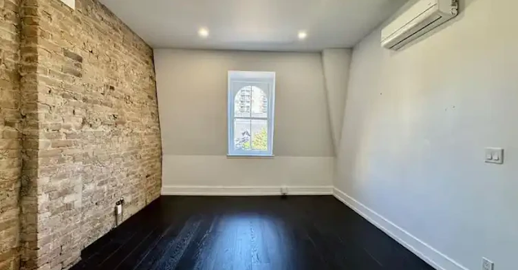 173 Carlton Street, Toronto, ON, M5A 2K3 - 3