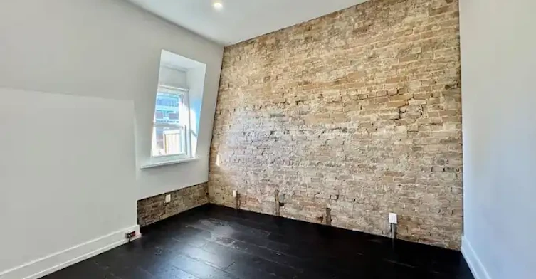 173 Carlton Street, Toronto, ON, M5A 2K3 - 4