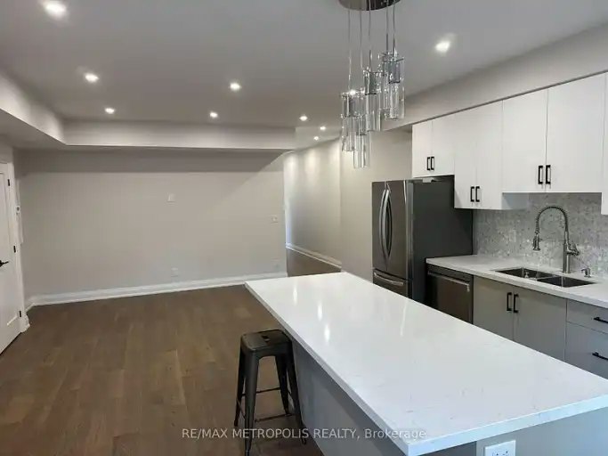 94 Saint Clarens Avenue, Toronto, ON, M6K 2S5 - 3
