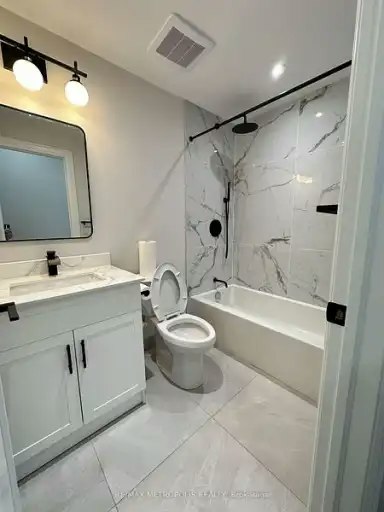 94 Saint Clarens Avenue, Toronto, ON, M6K 2S5 - 7