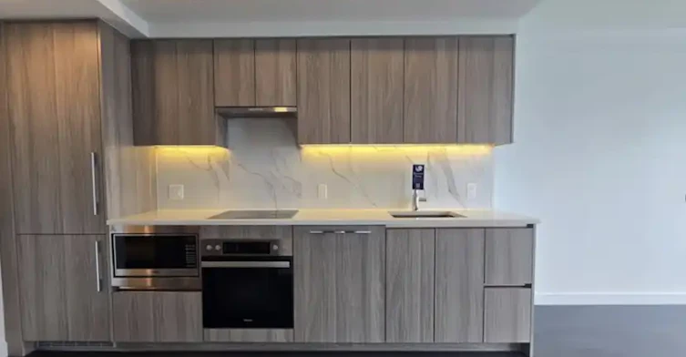1 Concord Cityplace Way, Toronto, ON, M5V 0T5 - 2