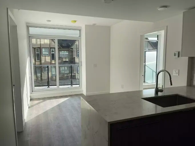10333 133 Street, Surrey, BC, V3R 2H4 - 2
