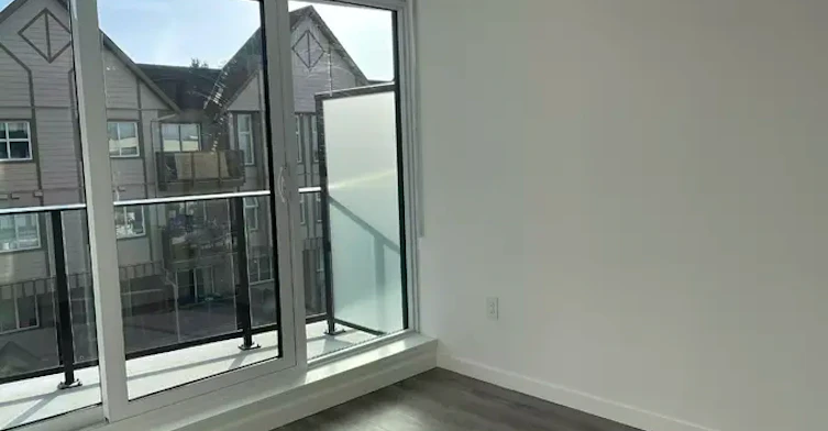 10333 133 Street, Surrey, BC, V3R 2H4 - 4