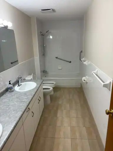 871 Erie Street East, Windsor, ON, N9A 3Y7 - 8