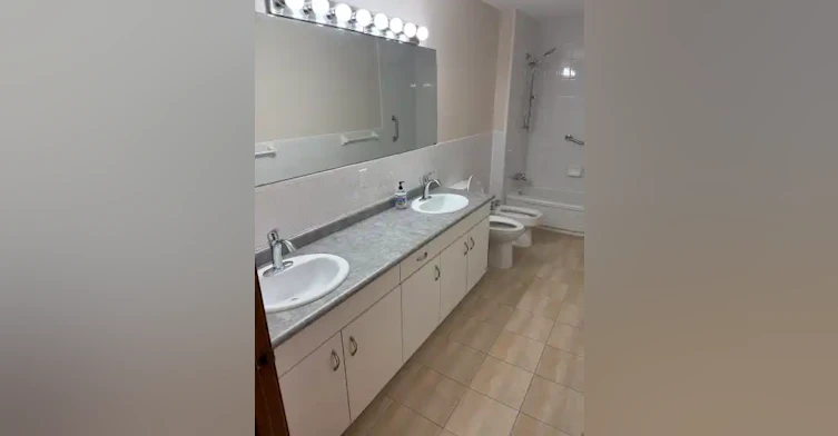 871 Erie Street East, Windsor, ON, N9A 3Y7 - 9