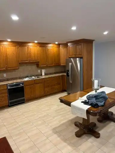 871 Erie Street East, Windsor, ON, N9A 3Y7 - 3