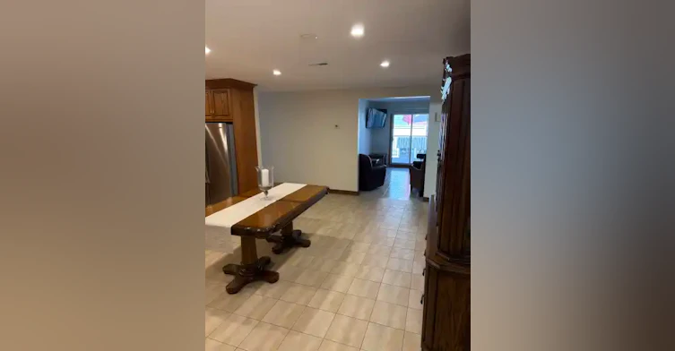 871 Erie Street East, Windsor, ON, N9A 3Y7 - 11