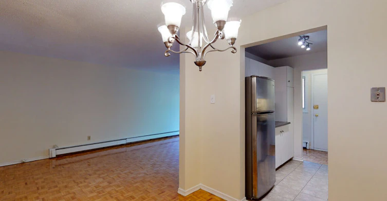 949 River Road North, Ottawa, ON, K1K 1L1 - 5