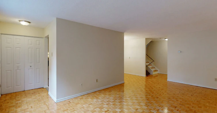 949 River Road North, Ottawa, ON, K1K 1L1 - 8