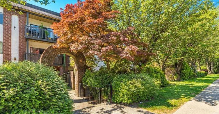 211 West 3rd Street, North Vancouver, BC, V7M 1E9