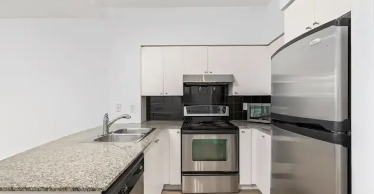 231 Fort York Boulevard, Toronto, ON, M5V 1B2 - 7