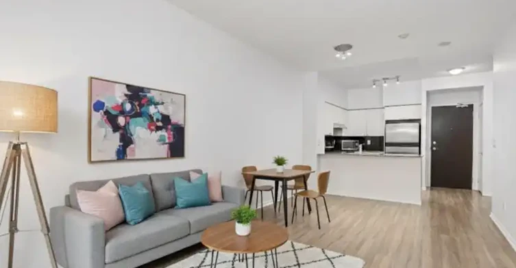 231 Fort York Boulevard, Toronto, ON, M5V 1B2