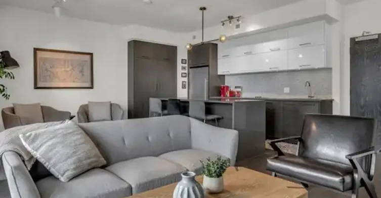 428 Sparks Street, Ottawa, ON, K1R 0B3