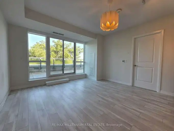 1630 Queen Street East, Toronto, ON, M4L 0B3 - 4