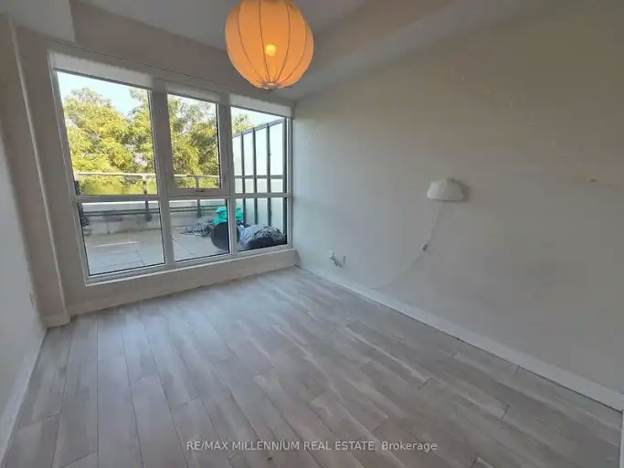 1630 Queen Street East, Toronto, ON, M4L 0B3 - 8