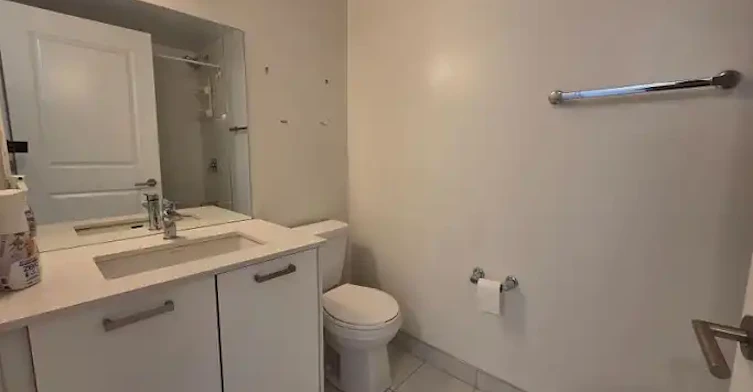 1630 Queen Street East, Toronto, ON, M4L 0B3 - 10