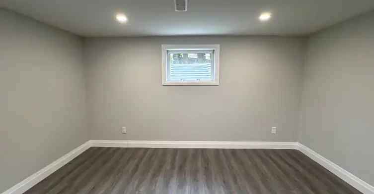 542 Hillside Street, Peterborough, ON, K9H 5N6 - 9