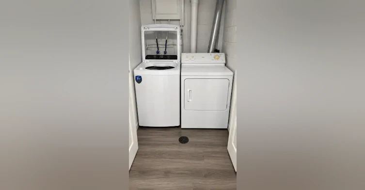 542 Hillside Street, Peterborough, ON, K9H 5N6 - 8