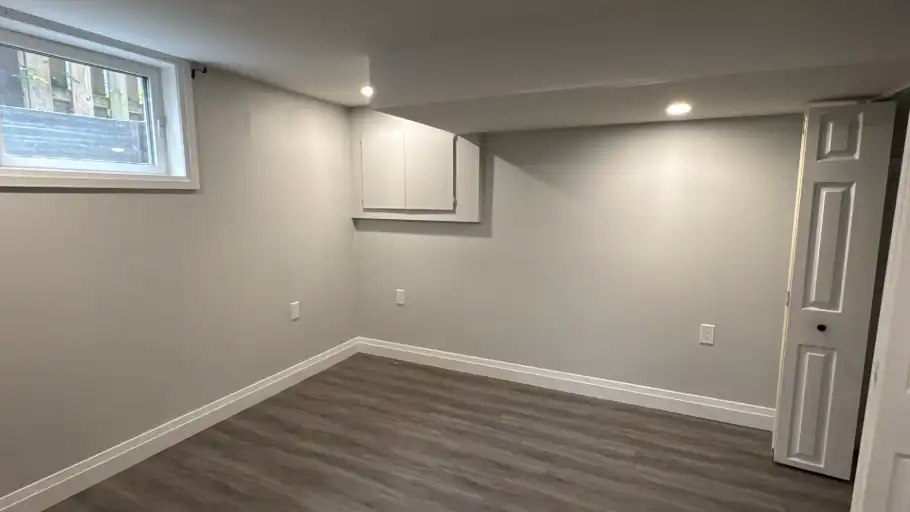 542 Hillside Street, Peterborough, ON, K9H 5N6 - 10