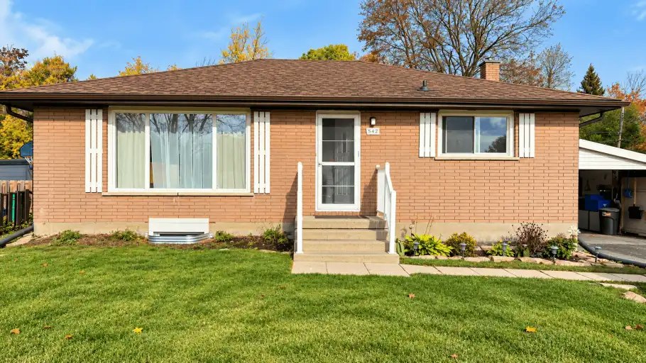 542 Hillside Street, Peterborough, ON, K9H 5N6 - 13