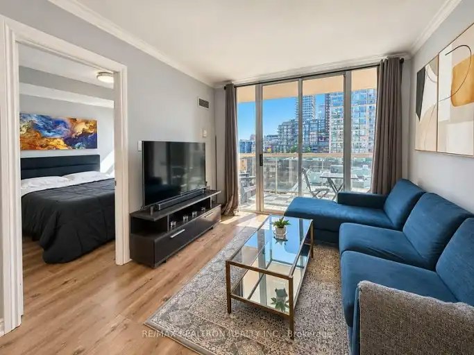 323 Richmond Street East, Toronto, ON, M5A 4R3 - 4