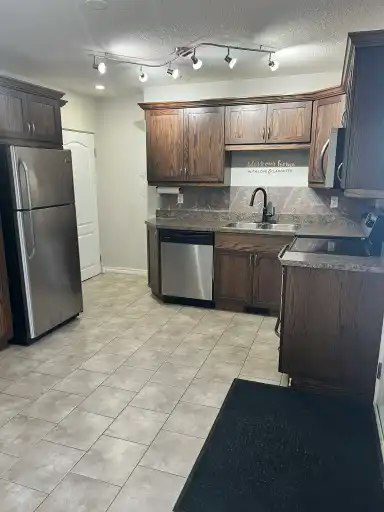 114 Hardisty Avenue, Hinton Hill, AB - 2