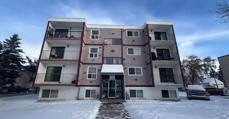 5313 48 Avenue, Red Deer, AB, T4N 3V2 - 2