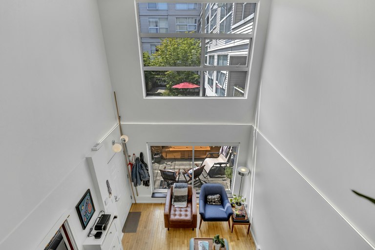 418 East Broadway, Vancouver, BC - 10