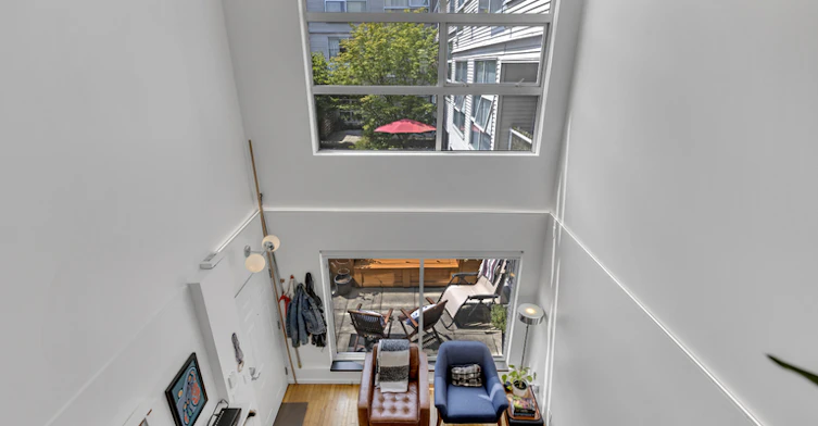 418 East Broadway, Vancouver, BC - 10
