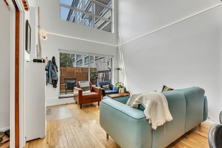 418 East Broadway, Vancouver, BC - 6
