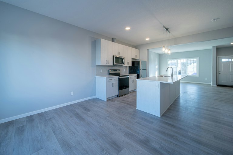 2068 159 Street Southwest, Edmonton, AB, T6W 1A4 - 2