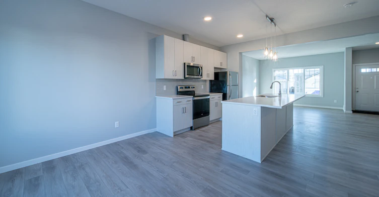 2068 159 Street Southwest, Edmonton, AB, T6W 1A4 - 2