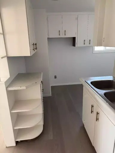 135 Larche Avenue East, Winnipeg, MB, R2C 1A5 - 3