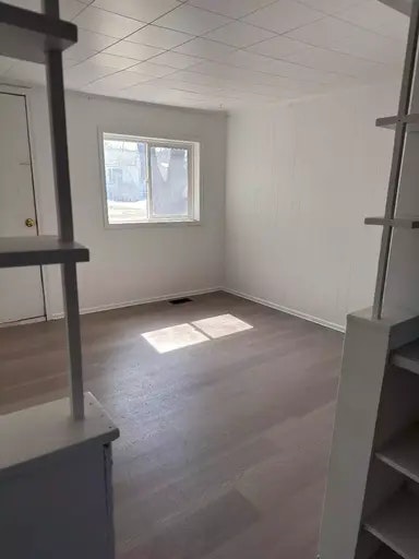 135 Larche Avenue East, Winnipeg, MB, R2C 1A5 - 8