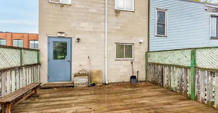 996 Queen Street East, Toronto, ON, M4M 1K1 - 11