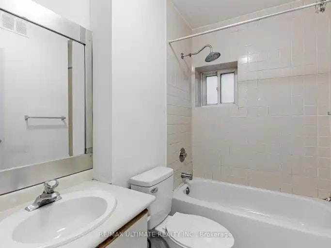 996 Queen Street East, Toronto, ON, M4M 1K1