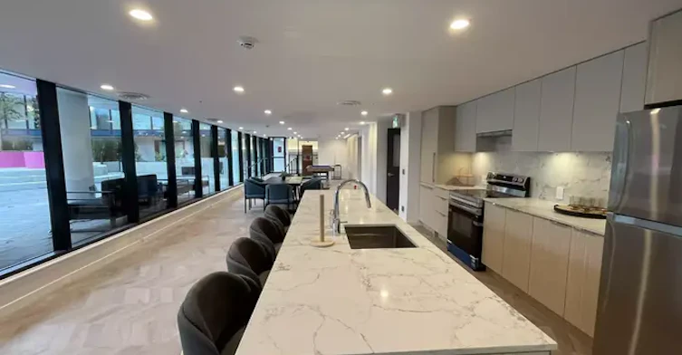 10333 133 Street, Surrey, BC, V3R 2H4 - 14