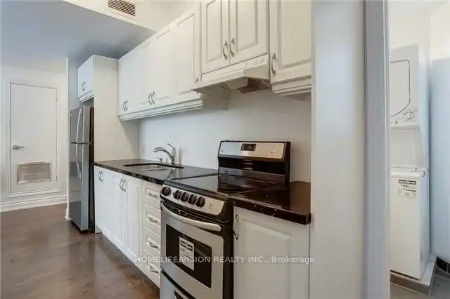 683 Danforth Avenue, Toronto, ON, M4J 1L2