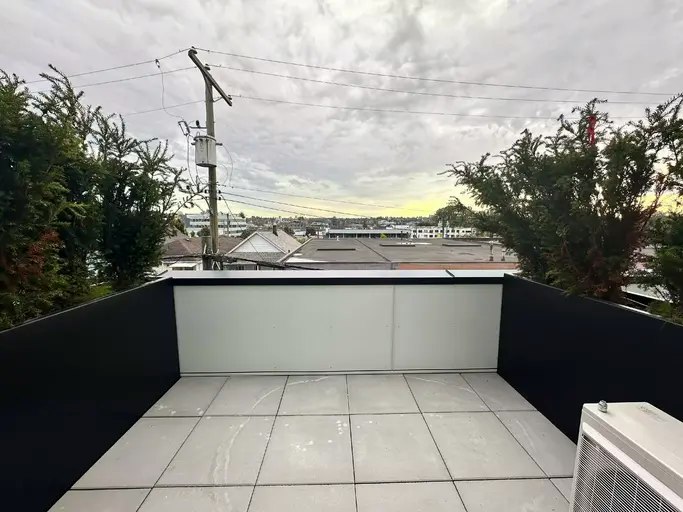 1120 East Georgia Street, Vancouver, BC, V6A 0K2 - 6