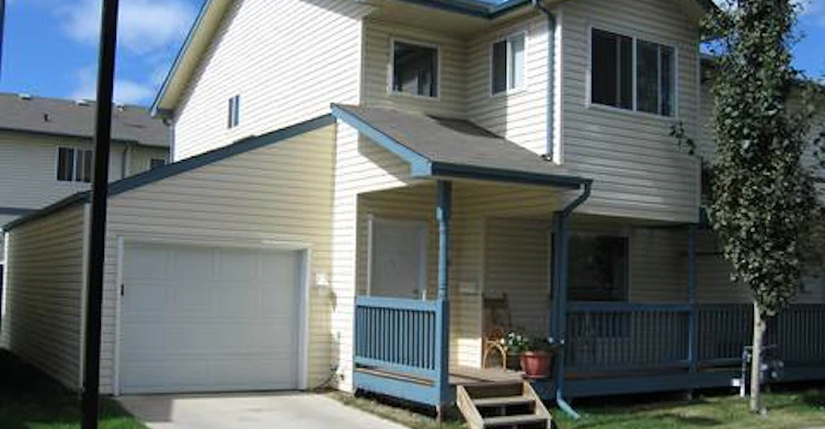 10909 106 Street, Edmonton, AB, T5H 4M7