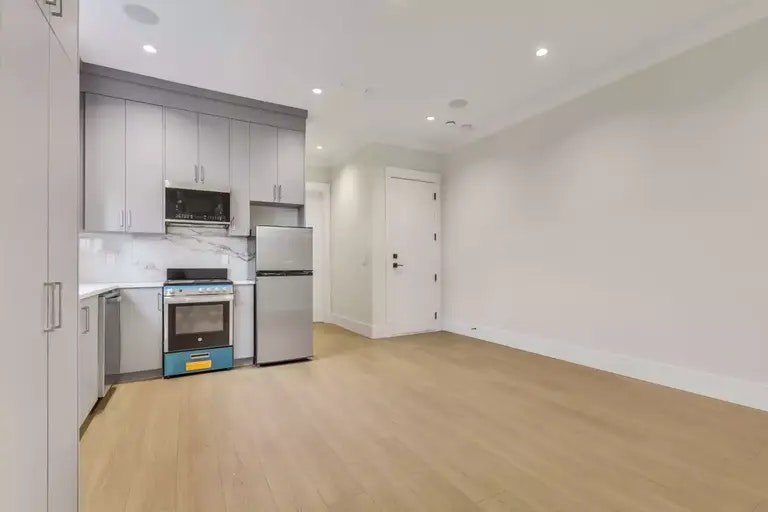 10491 Algonquin Drive, Richmond, BC, V7A 3A5 - 2