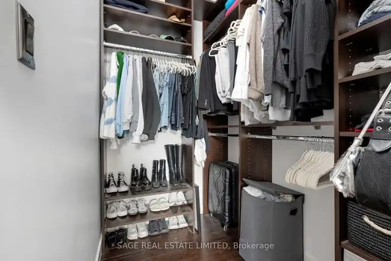 766 King Street West, Toronto, ON, M5V 1N6 - 2