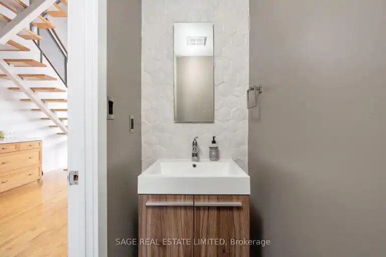 766 King Street West, Toronto, ON, M5V 1N6 - 9