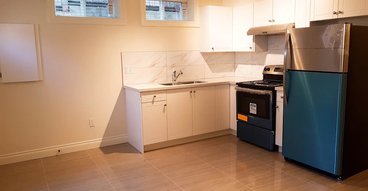 3477 Anzio Drive, Vancouver, BC, V5M 4E2 - 3