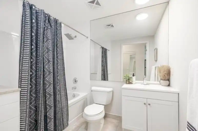 215 Fort York Boulevard, Toronto, ON, M5V 4A2 - 18