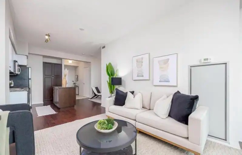 215 Fort York Boulevard, Toronto, ON, M5V 4A2 - 6