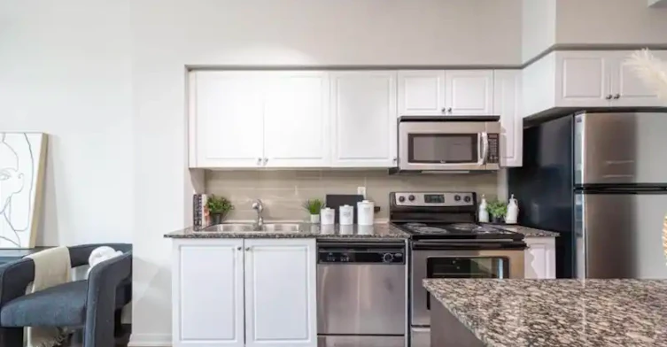 215 Fort York Boulevard, Toronto, ON, M5V 4A2 - 10