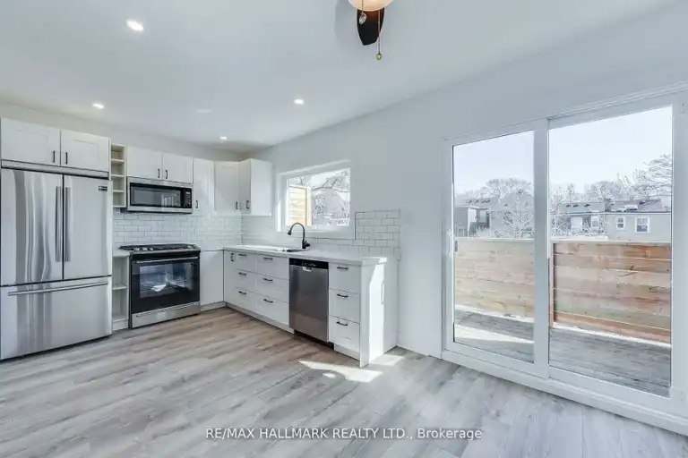 327 Kenilworth Avenue, Toronto, ON, M4L 3S9 - 4