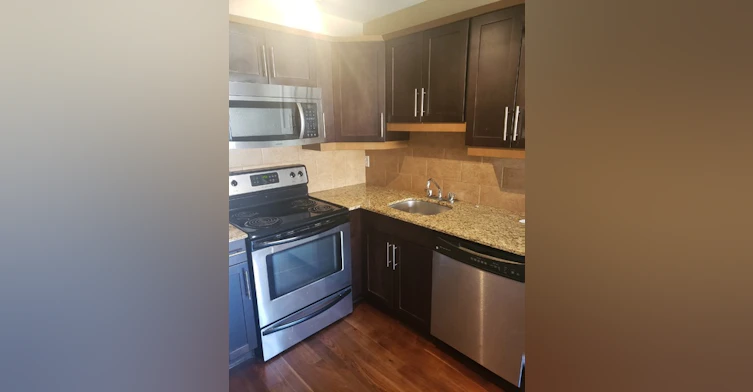 565 Corydon Avenue, Winnipeg, MB, R3L 0P4 - 4
