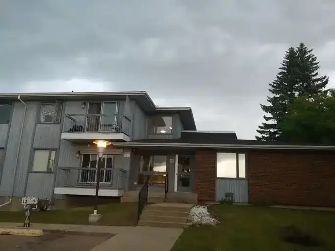 79 Patterson Crescent, Red Deer, AB, T4P 1J4